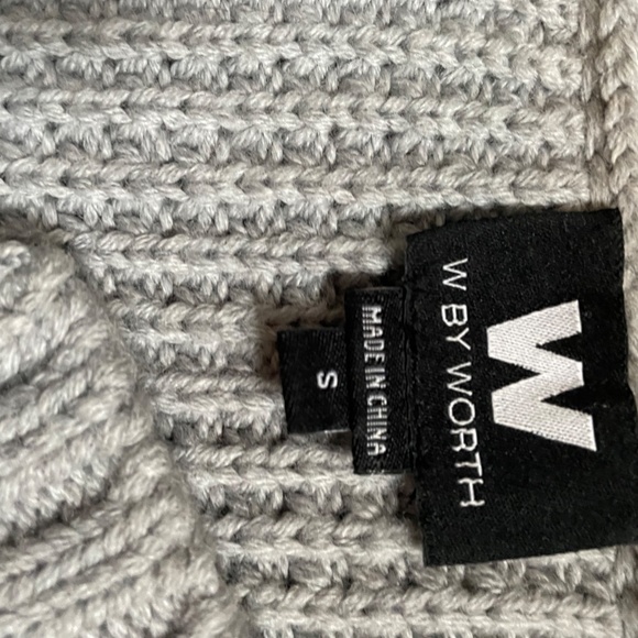 W Multi Sweater/Jacket - Picture 2 of 4